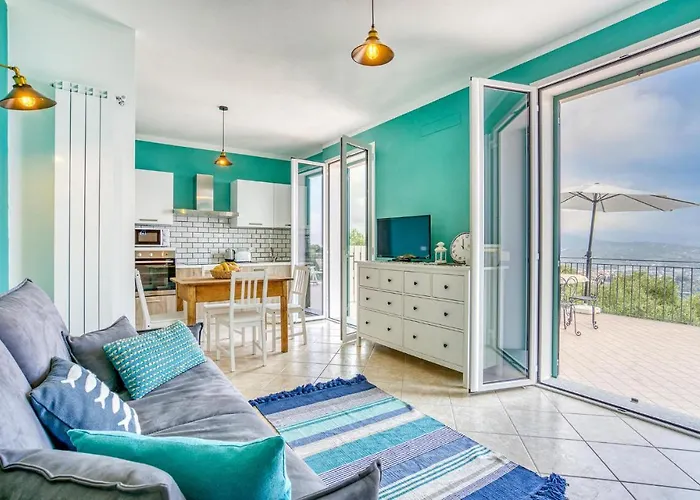 1 Bedroom Cozy In