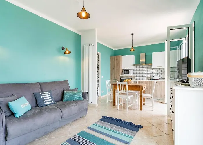 1 Bedroom Cozy In