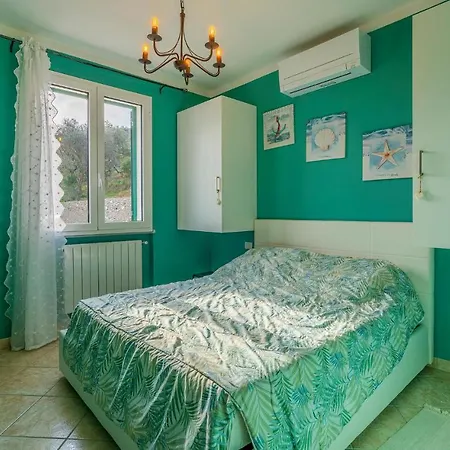1 Bedroom Amazing In Diano Marina